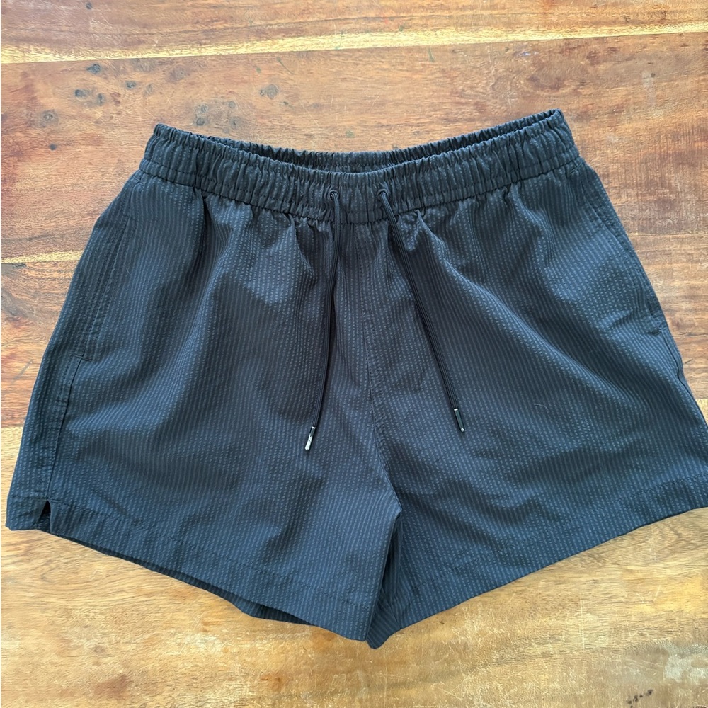 Abercrombie & Fitch Black Athletic Shorts Elastic Waistband Lightweight